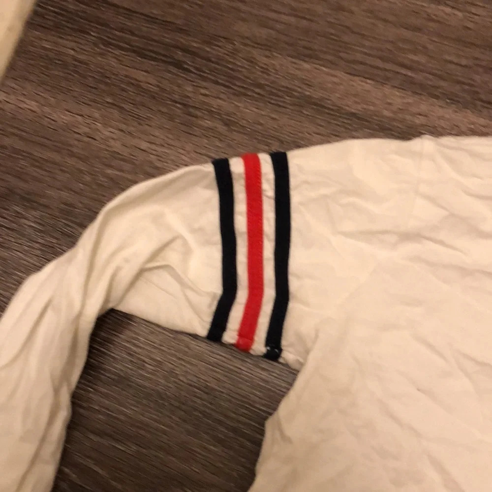 Garage Cropped Tshirt - Picture 2 of 3